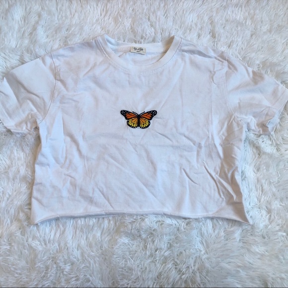 Brandy Melville Butterfly Embroidered Tee - Picture 5 of 6